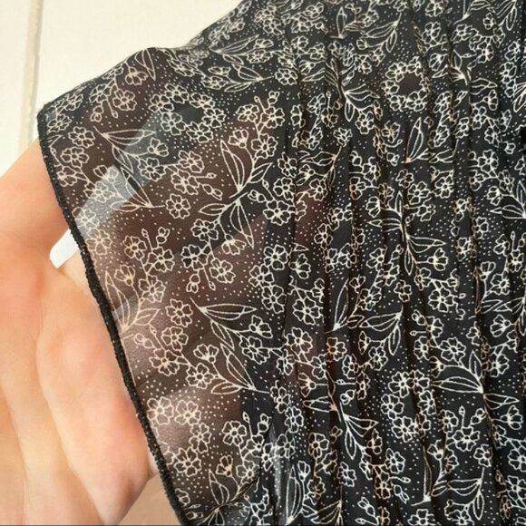 Sash Athentico Femminile Sheer Cap sleeve Blouse. Size Large. - Picture 3 of 7